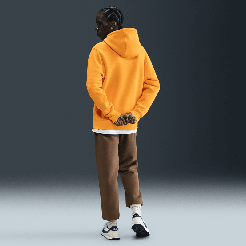 Nike Club Men's Pullover Fleece Hoodie 'University Gold'