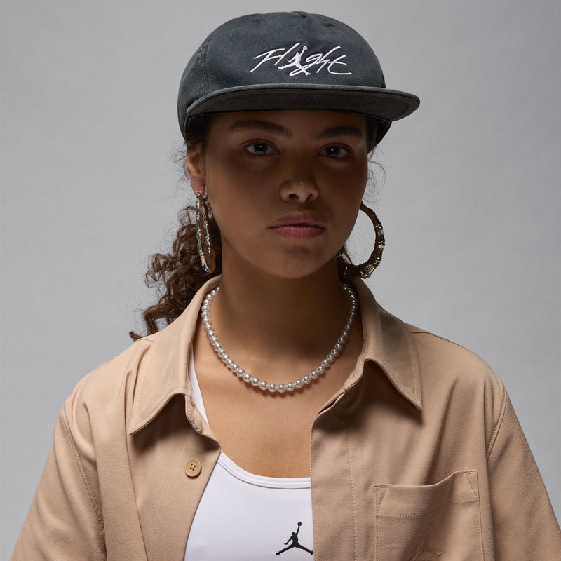 Jordan Flight Pro Unstructured 5-Panel Cap 'Black/White'