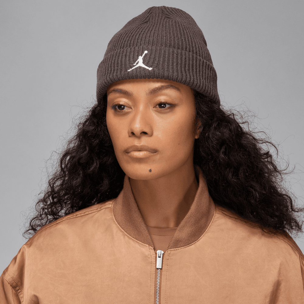 Jordan Terra Beanie 'Baroque Brown/Sail'