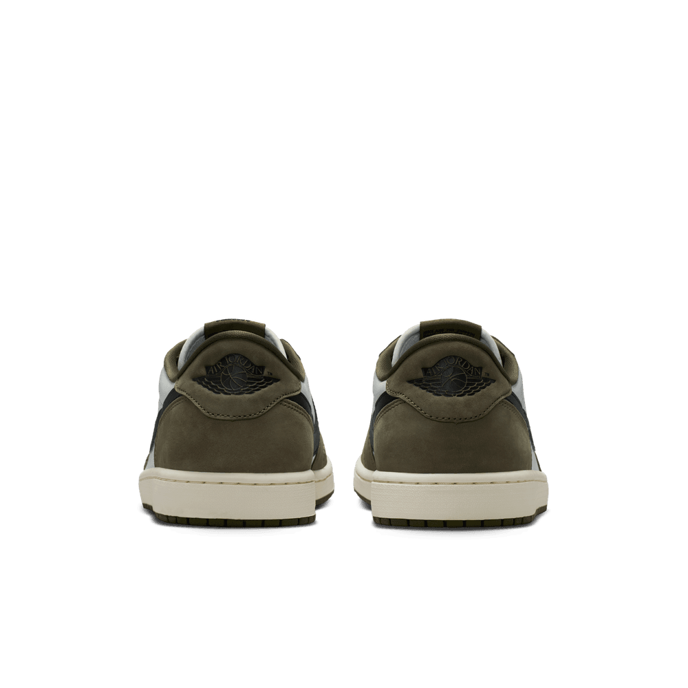 Air Jordan 1 Retro Low OG 'Medium Olive'