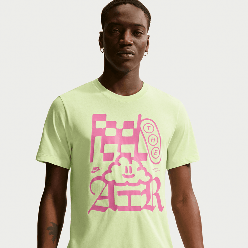 Nike Sportswear T-Shirt 'Liquid Lime'