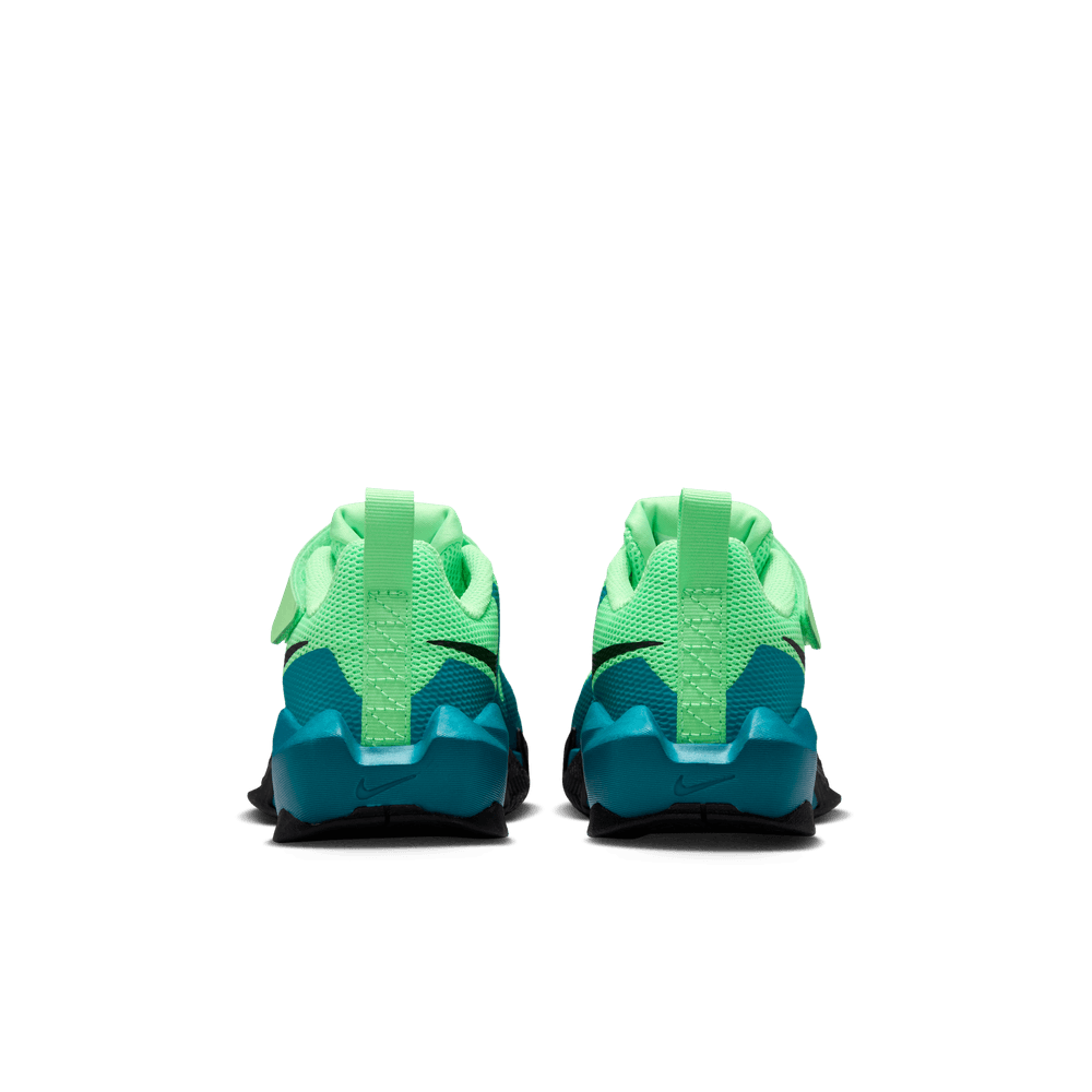 Nike S.T. Dynamite Little Kids' Basketball Shoe (PS) 'Illusion Green/Black'