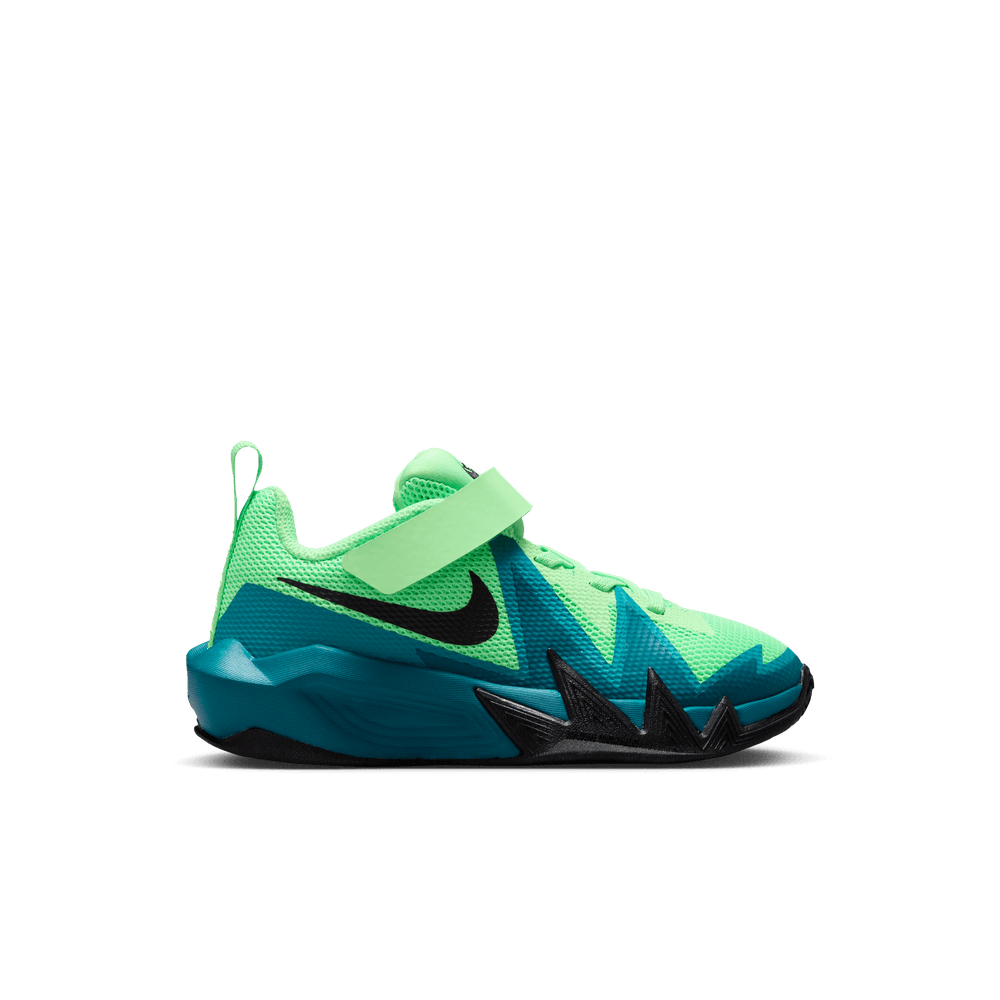 Nike S.T. Dynamite Little Kids' Basketball Shoe (PS) 'Illusion Green/Black'