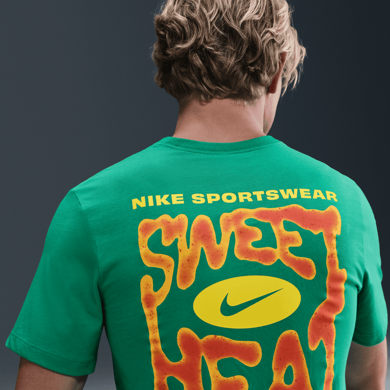 Nike Sportswear T-Shirt 'Stadium Green'