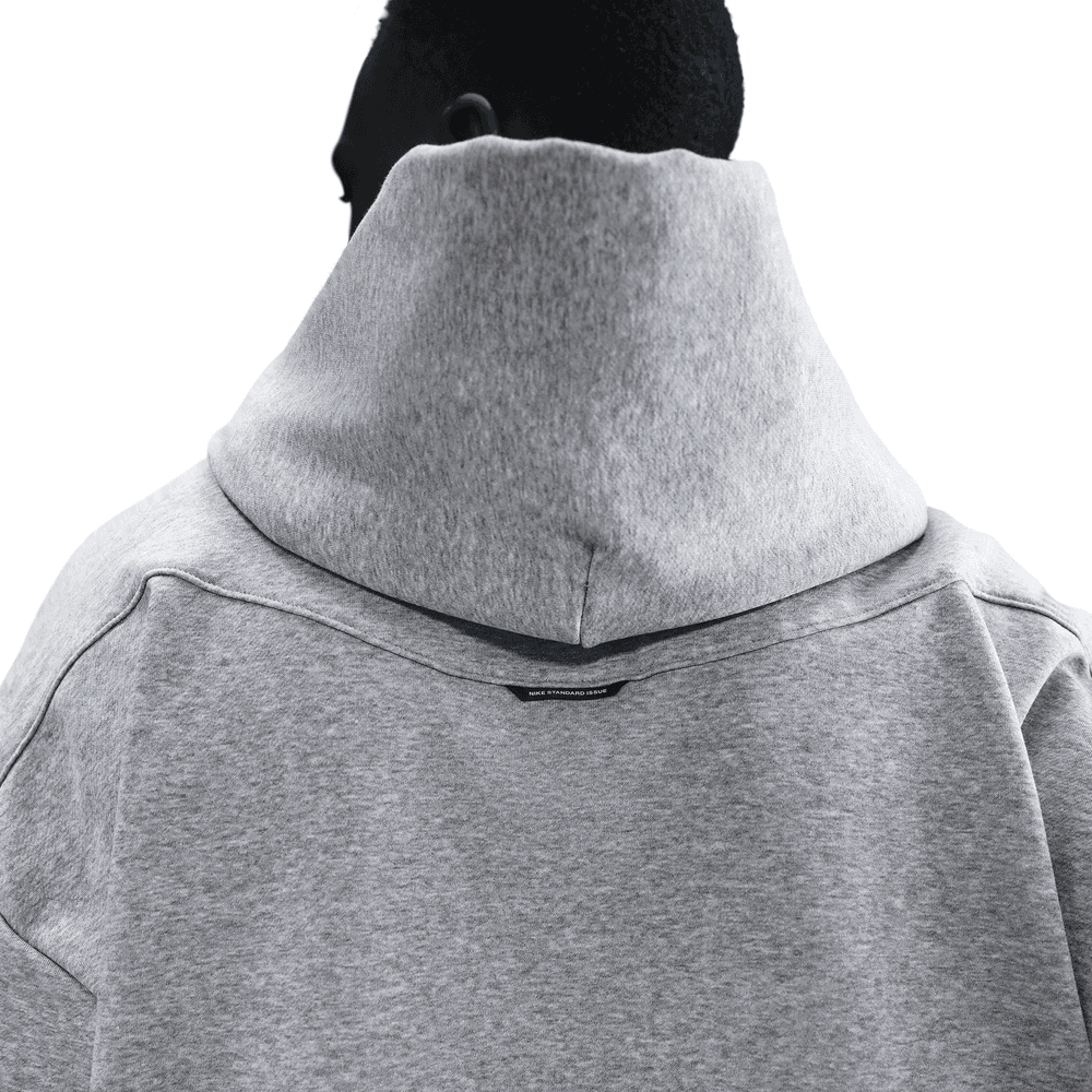 Nike Standard Issue Men's Therma-FIT Brushed Basketball Pullover Hoodie 'Grey Heather'