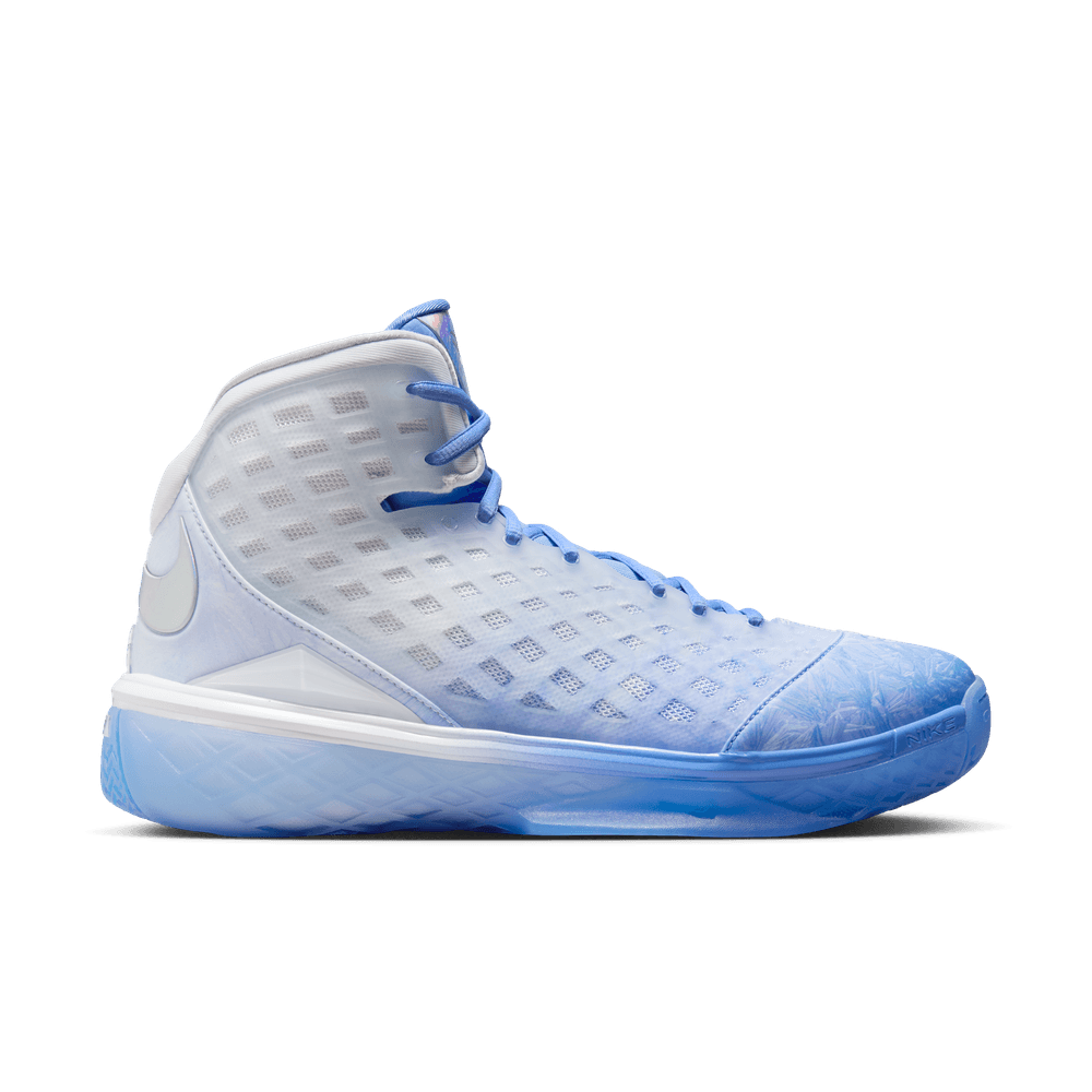 Kobe III Protro Basketball Shoes 'Royal Pulse/Chrome/White'