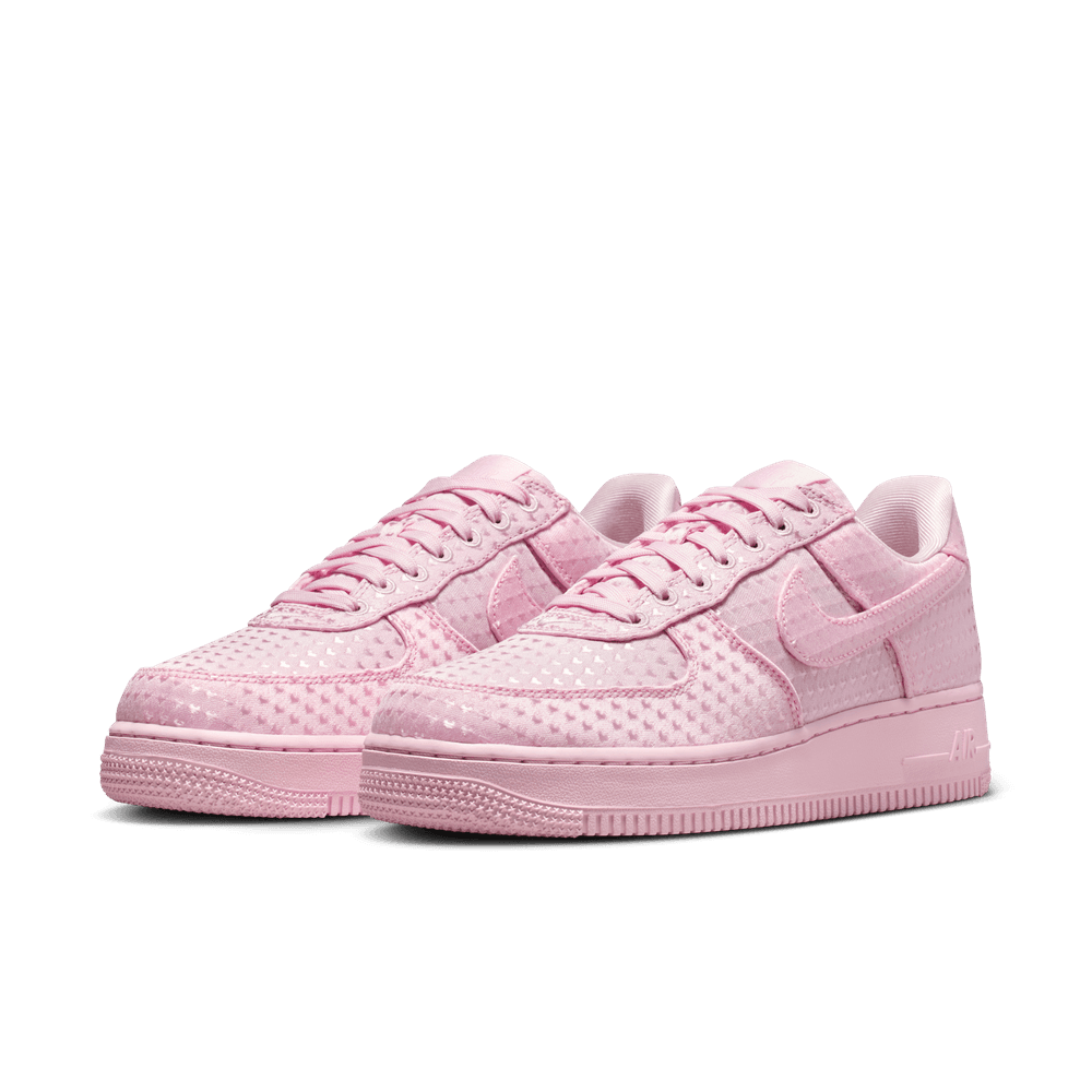 Air Force 1 '07 SE Women's Shoes 'Pink Foam'