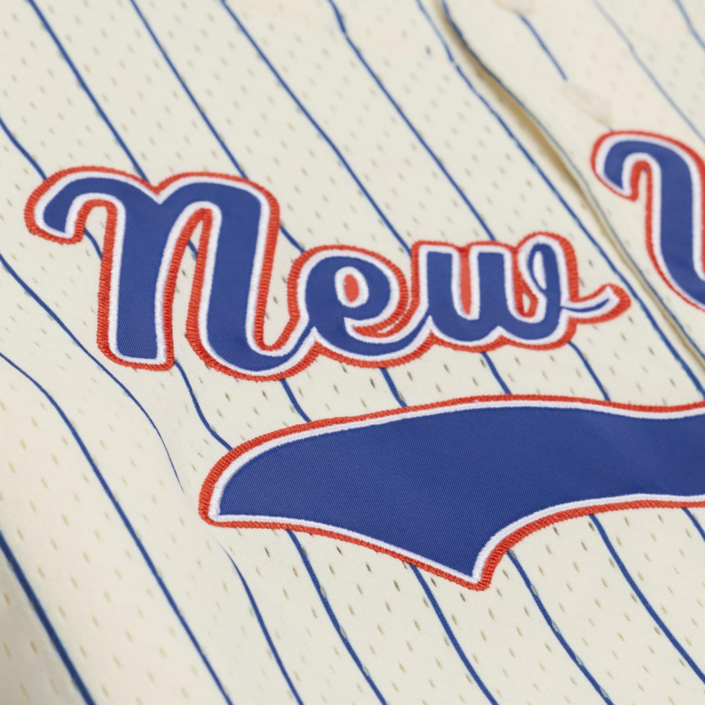 Mitchell & Ness Legends Players Mesh Button Front New York Knicks Carmello Anthony 'Cream'